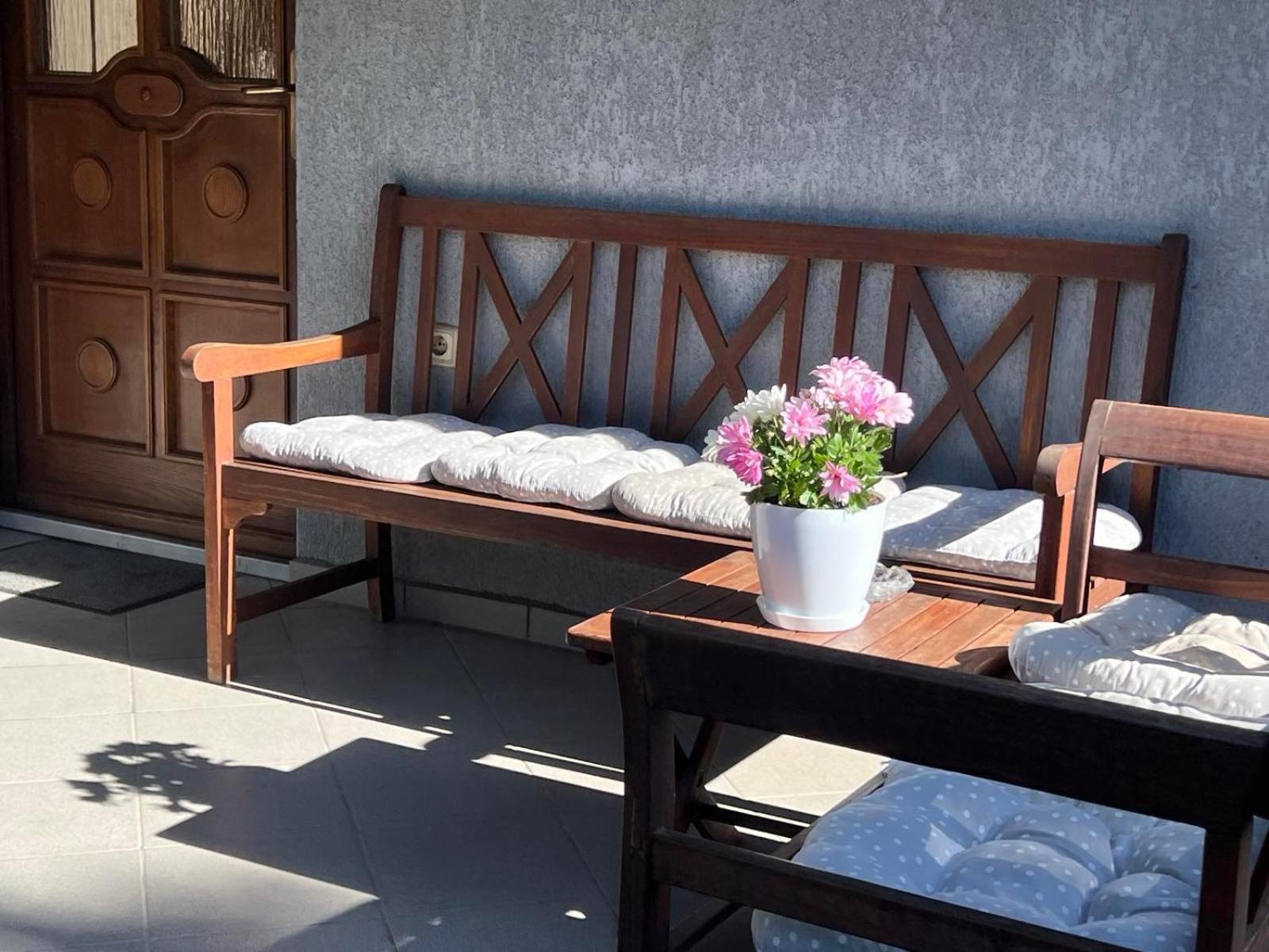 普里什蒂纳Friendly Rent公寓 外观 照片